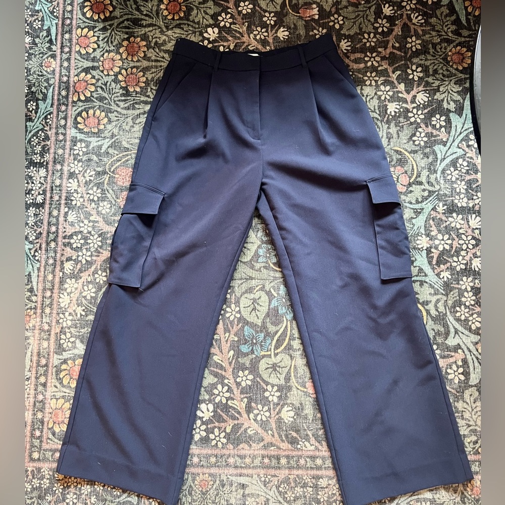 A&F Sloane Tailored Cargo Pants Size 14, Navy Blue